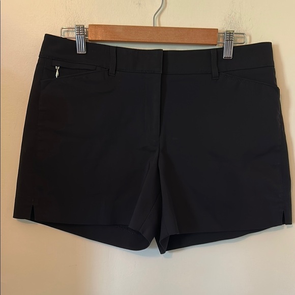 White House Black Market Pants - White House Black Market Women's Black Shorts Size 10